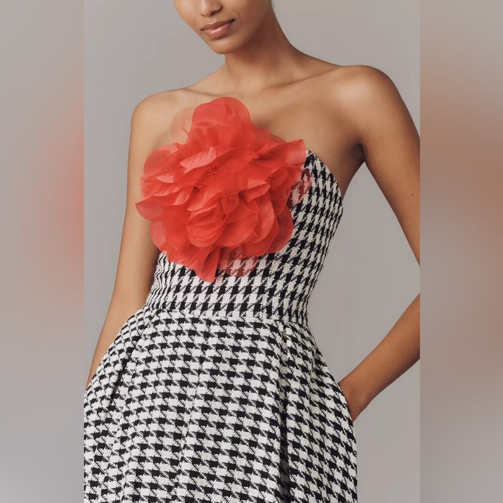 Mac Duggal Strapless 3D Flower Bouclé A-Line Midi Dress - Picture 3 of 8